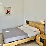 아파트 Liostasi 스키로스