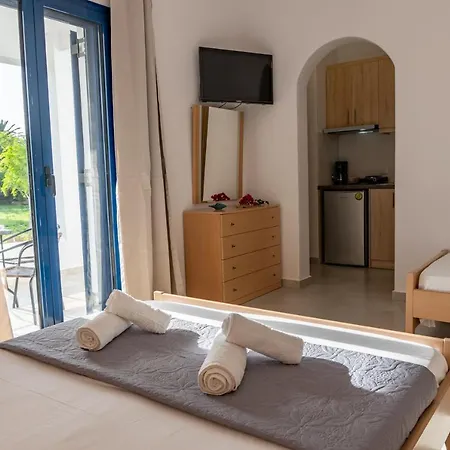 Liostasi Apartment Skyros