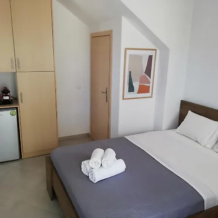 Liostasi Apartament Skyros