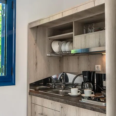 Liostasi Apartment Skyros