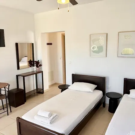 Apartment Liostasi Skyros