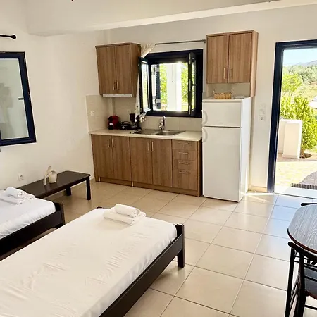 Apartment Liostasi Skyros
