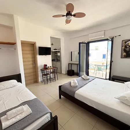 Liostasi Apartment Skyros