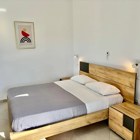 Apartman Liostasi Szkírosz