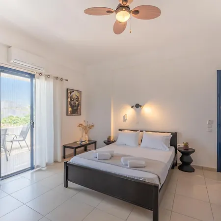 Liostasi شقة سكيروس